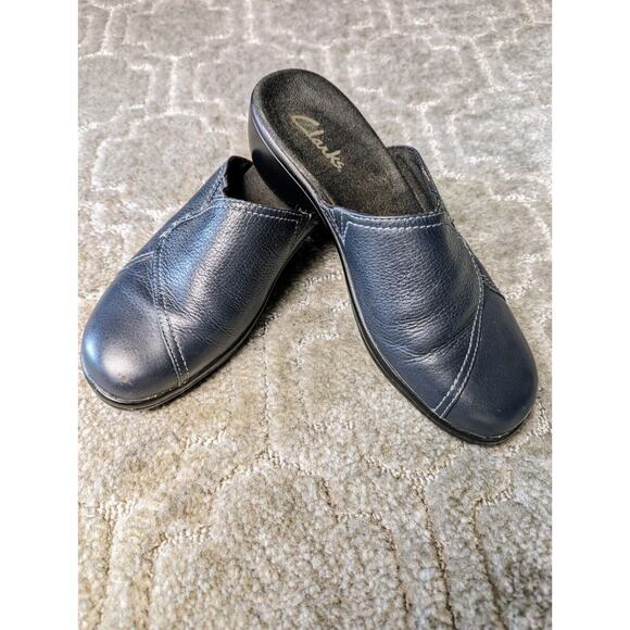 Clarks Navy Leather Slip-on Mules 84616 WOMENS SIZE 6M comfy business casual - Picture 2 of 12